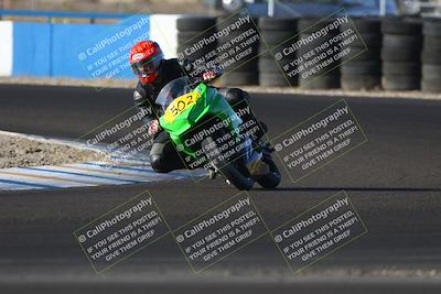 media/Oct-11-2025-CRA (Sat) [[48ae399f89]]/Races/Race 10/